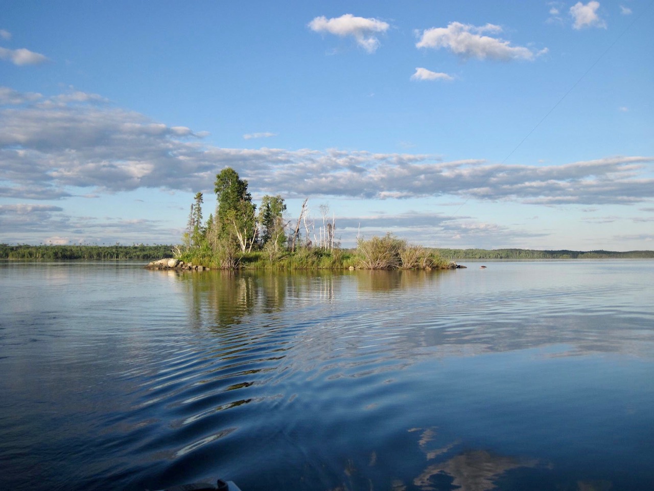 Unexpected Lake Outpost - Canada Outfitters